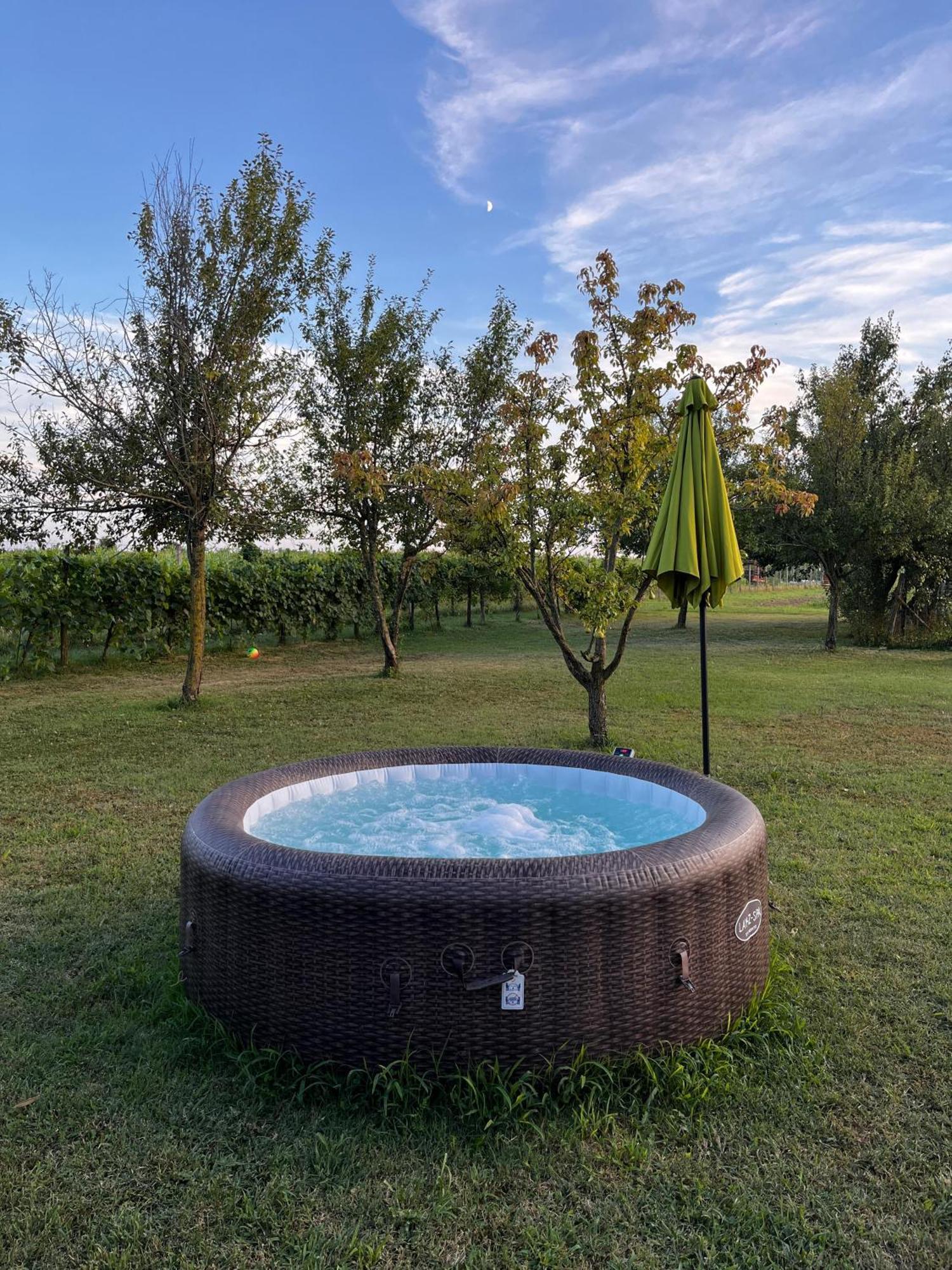Agriturismo Lis Rosis Medea Eksteriør billede